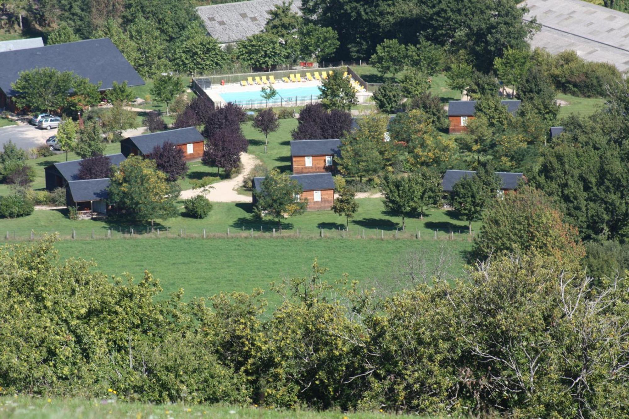 Village De Gite - La Cascade Sainte-Eulalie-d'Olt 外观 照片